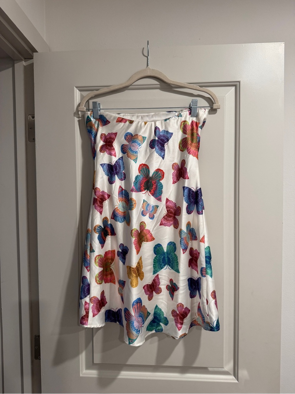 Show Me Your MuMu White Butterfly Midi dress
